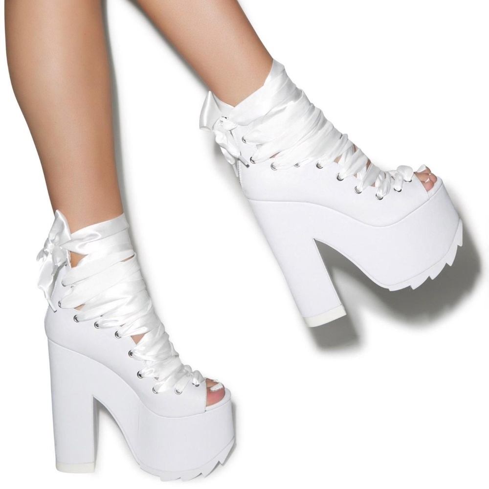 YRU - Ballet Bae Platforms - White - Size 7